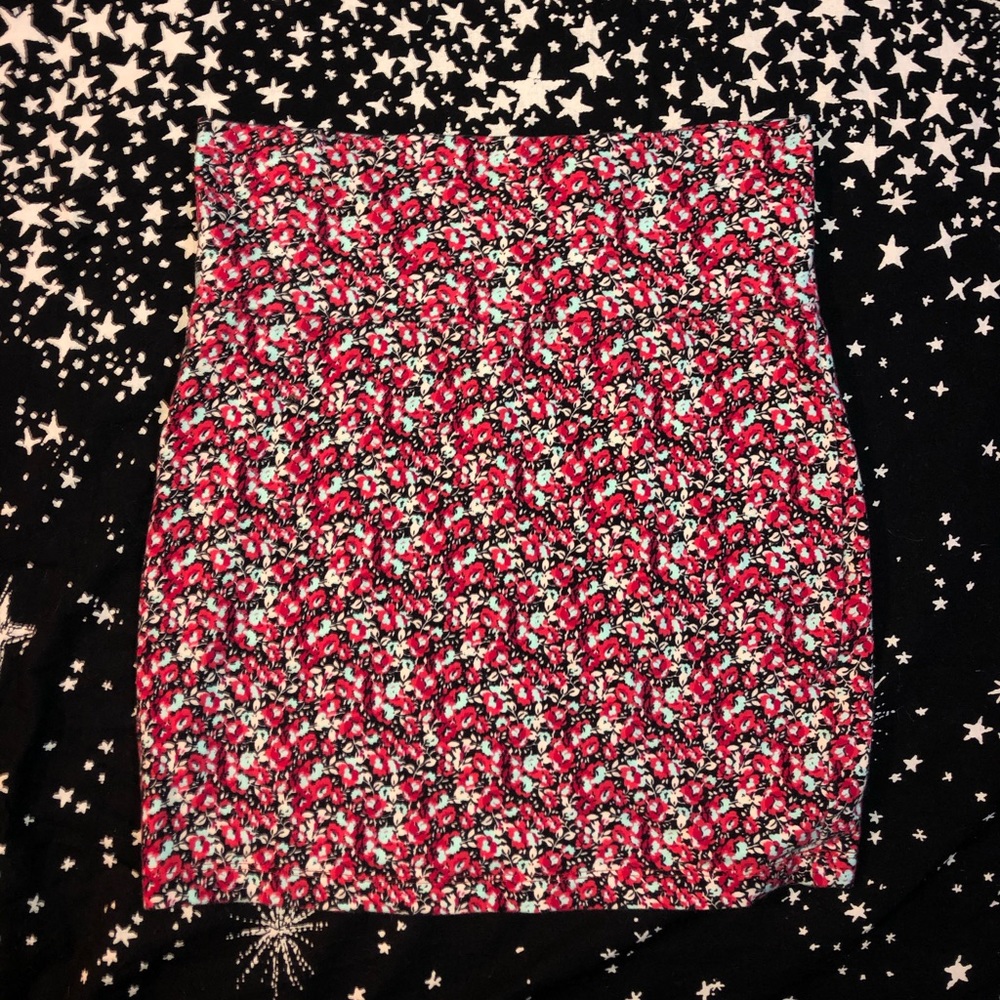 Floral mini skirt